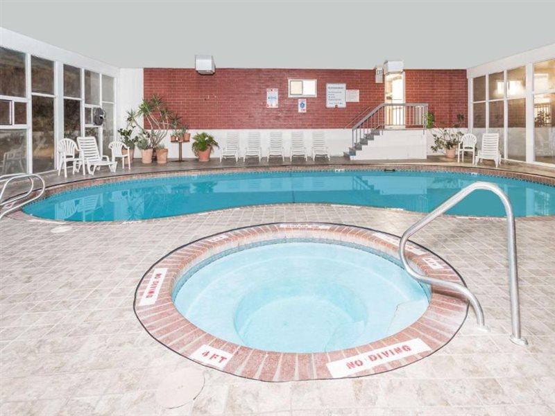 Days Inn By Wyndham Evanston Wy Екстер'єр фото