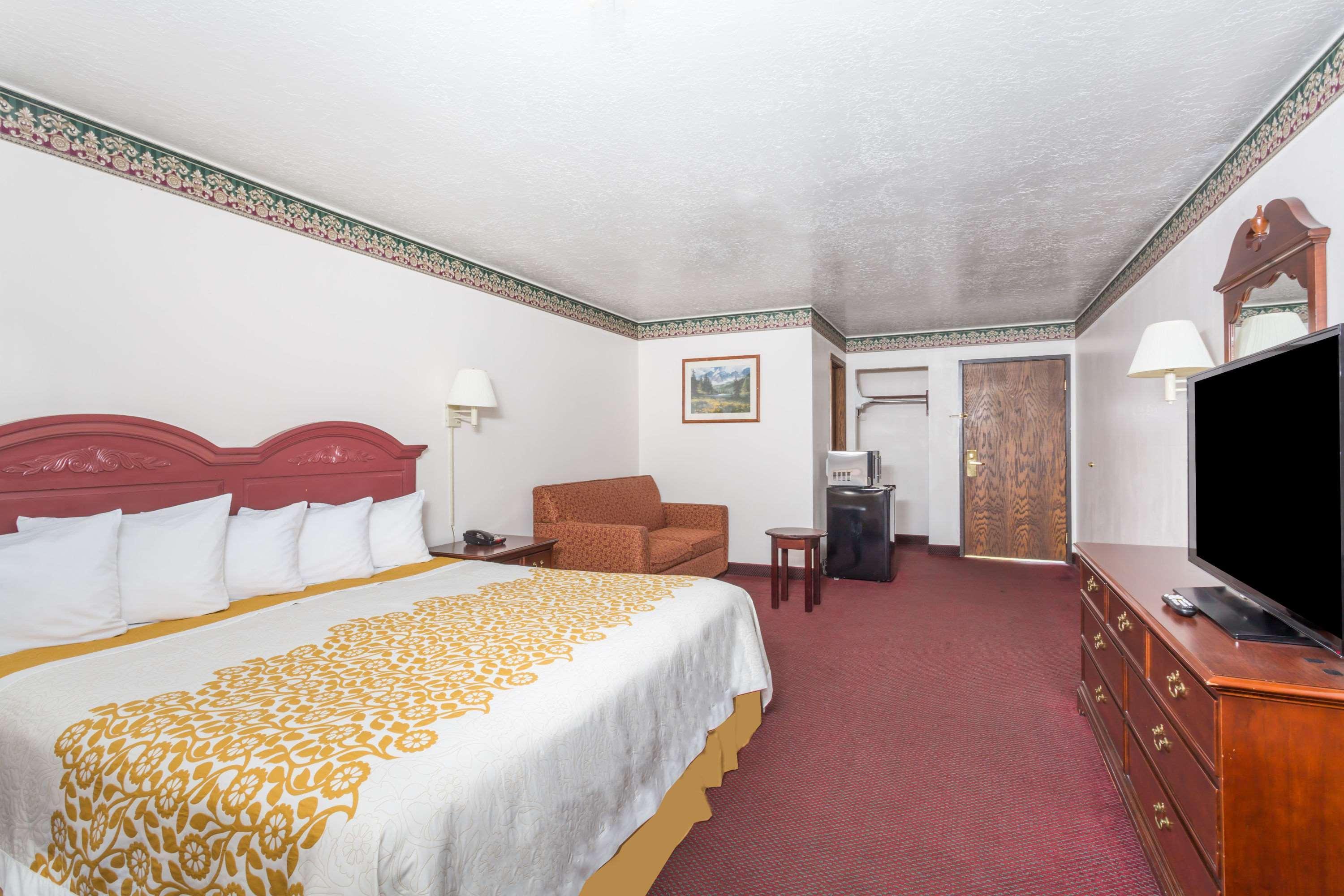 Days Inn By Wyndham Evanston Wy Екстер'єр фото